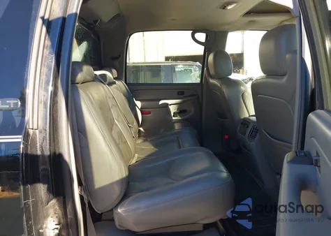 2005 Chevrolet Avalanche 1500 Z71 из США, поврежденный, VIN 3GNEK12Z15G134625